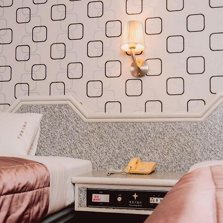 Tong Hsin Hotel Pingtung Ngoại thất bức ảnh