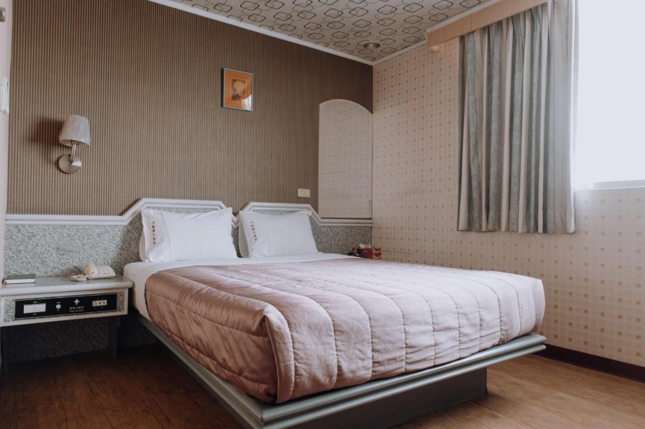 Tong Hsin Hotel Pingtung Ngoại thất bức ảnh
