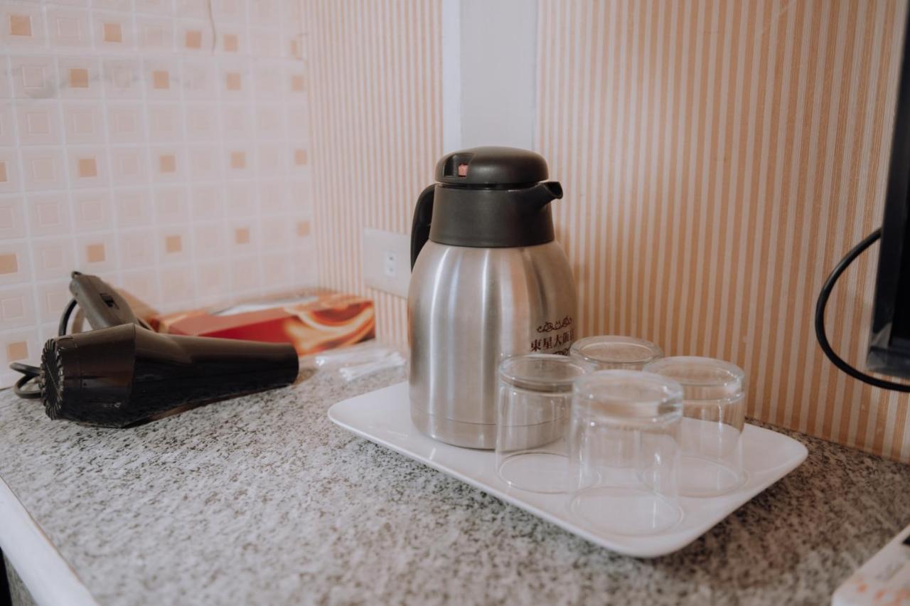 Tong Hsin Hotel Pingtung Ngoại thất bức ảnh