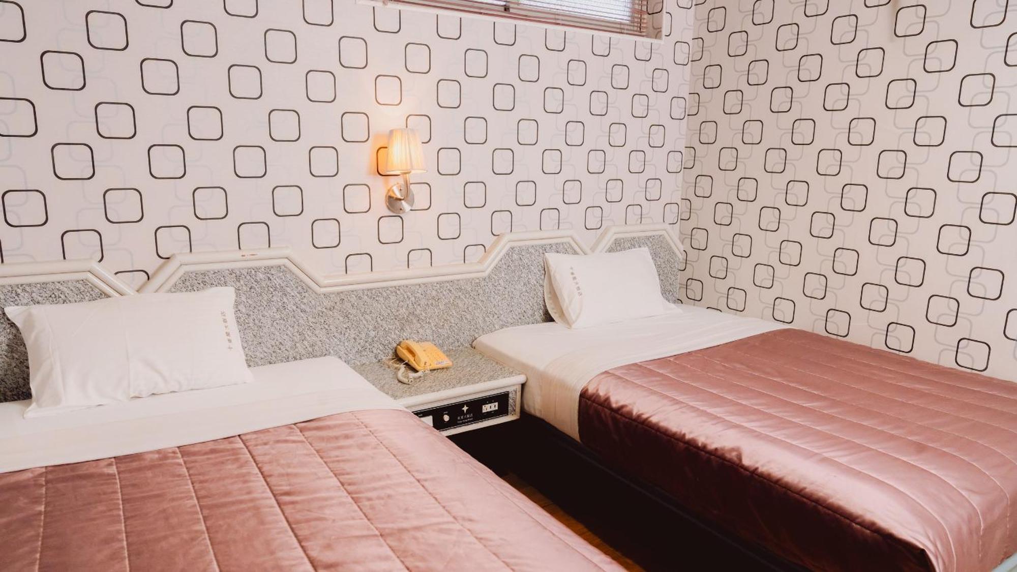 Tong Hsin Hotel Pingtung Ngoại thất bức ảnh